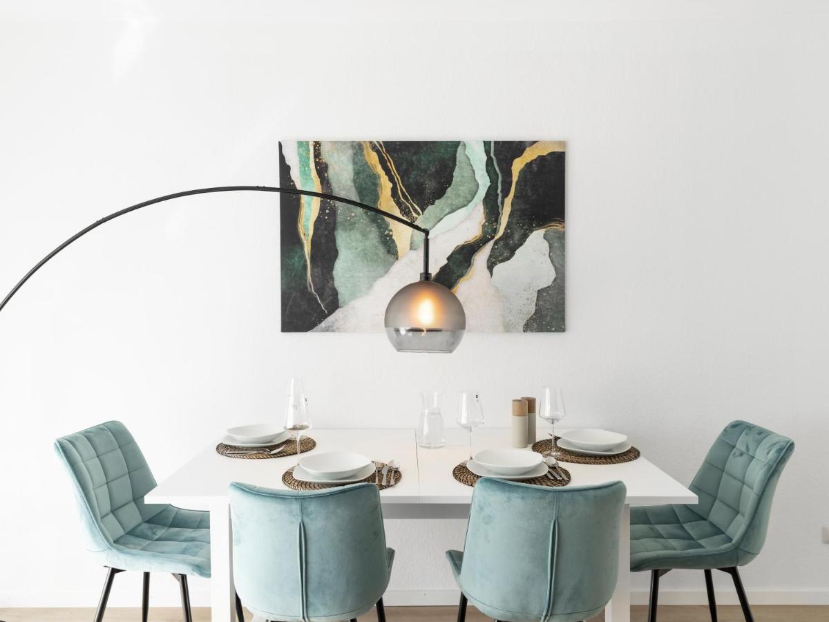 Apartment Arena In Der Naehe - Tiefgarage - Balkon - Kueche - Smart Tv *